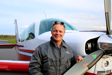 Hubi Hofmann – Ihr Flugzeugpilot